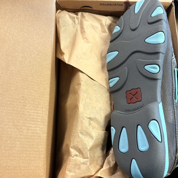 Twisted X Grey/ Light Blue Women’s Driving Mocs - Picture 2 of 2